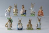 9 BEATRIX POTTER RABBIT FIGURI