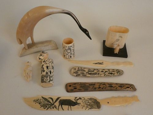 9 INUIT BONE ITEMSLot 9 old Inuit