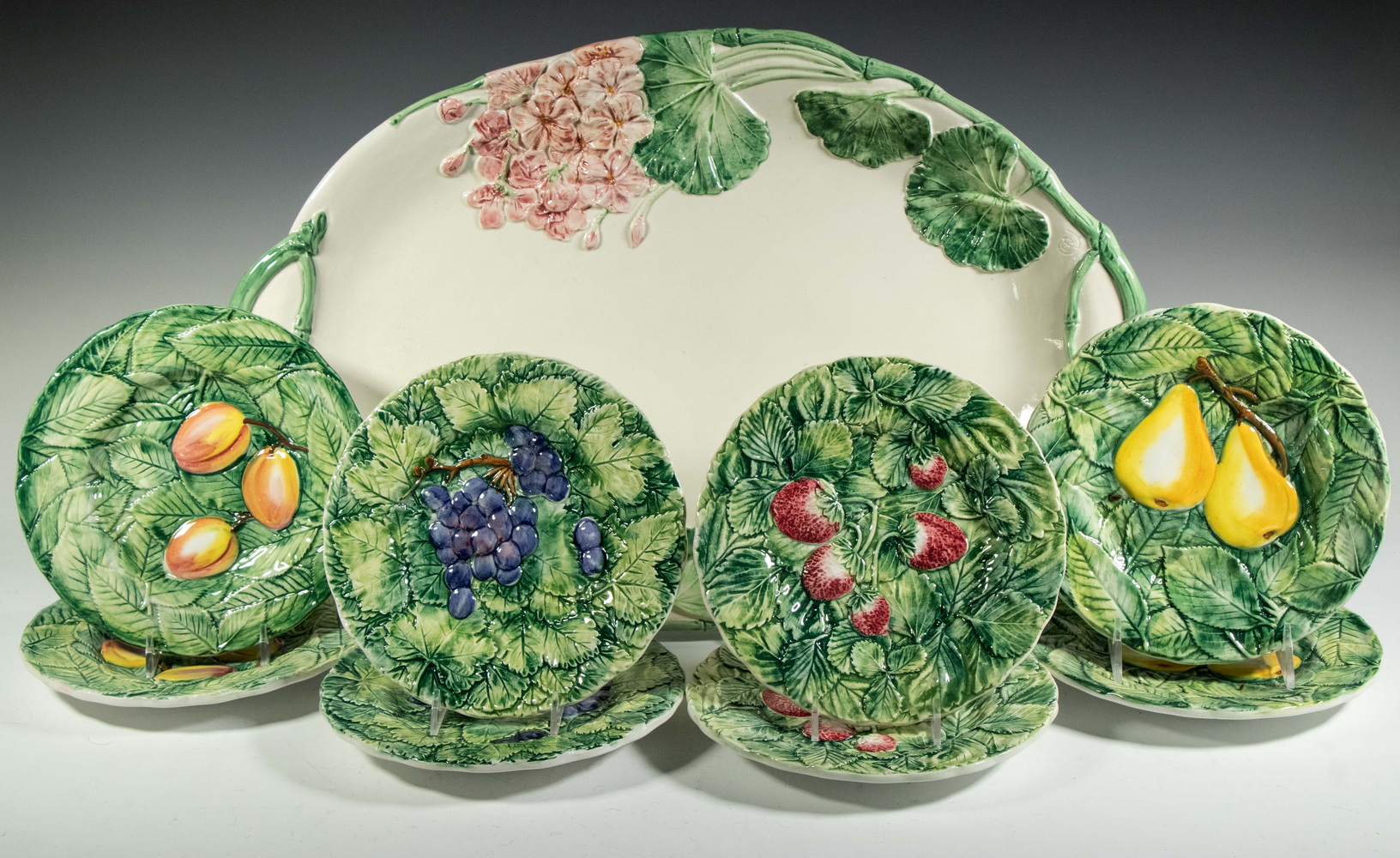 (9) ITALIAN MAJOLICA POTTERY DISHES