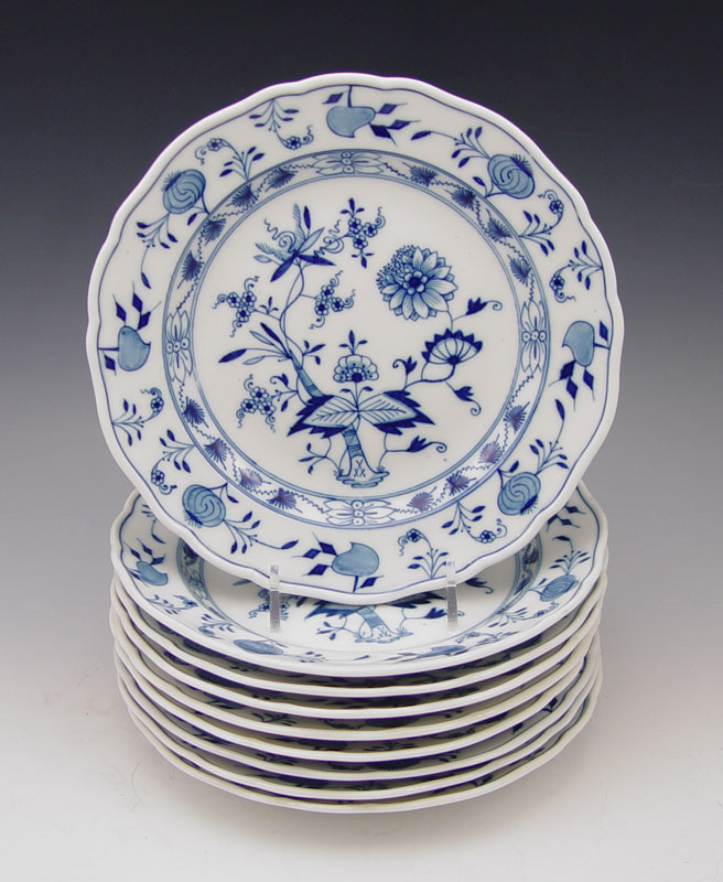 9 MEISSEN BLUE ONION SALAD
