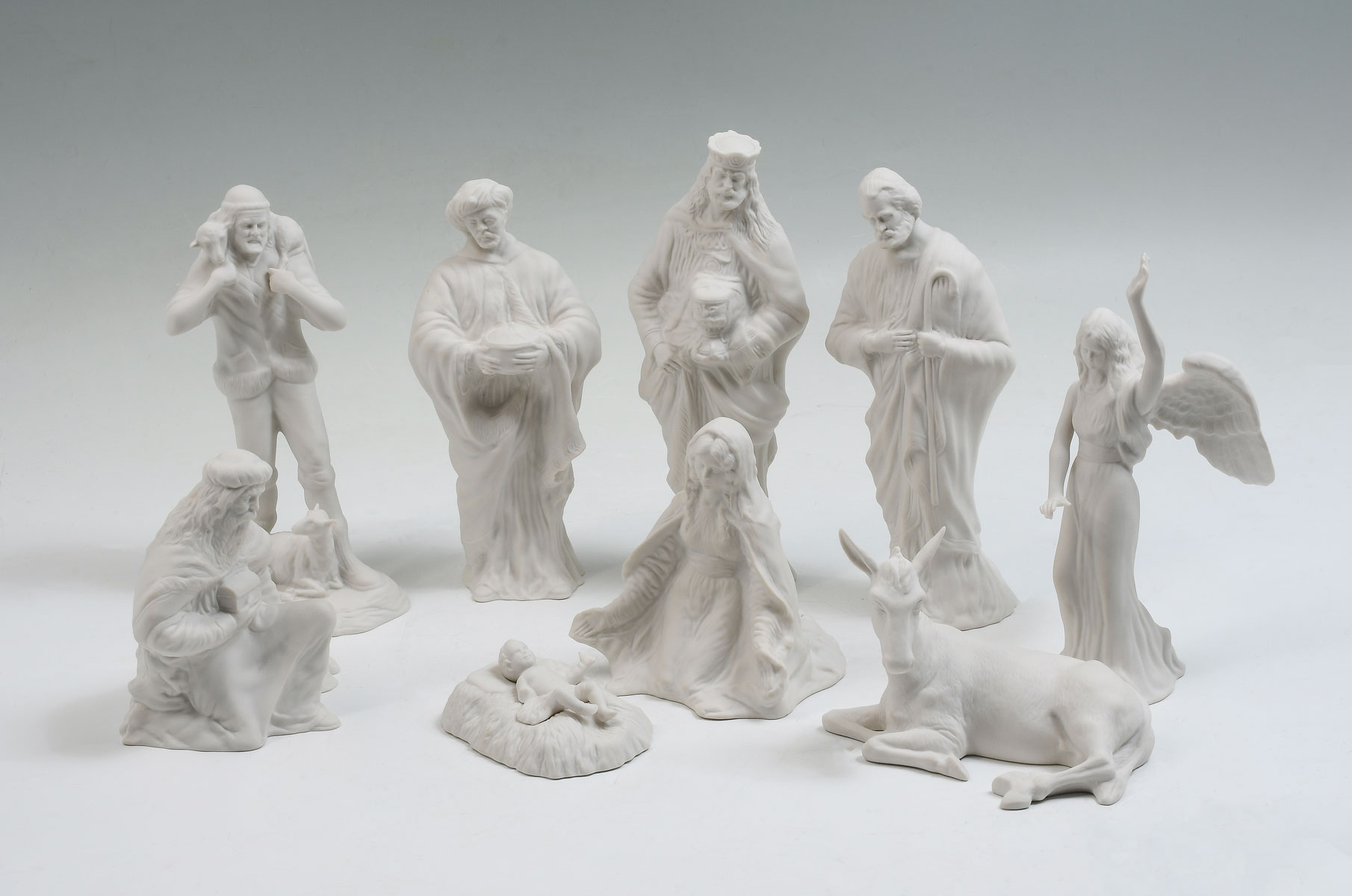 9 PC. BOEHM ''THE FIRST NOEL''