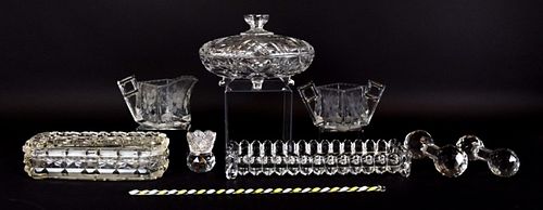 9 PIECE DECORATIVE GLASS