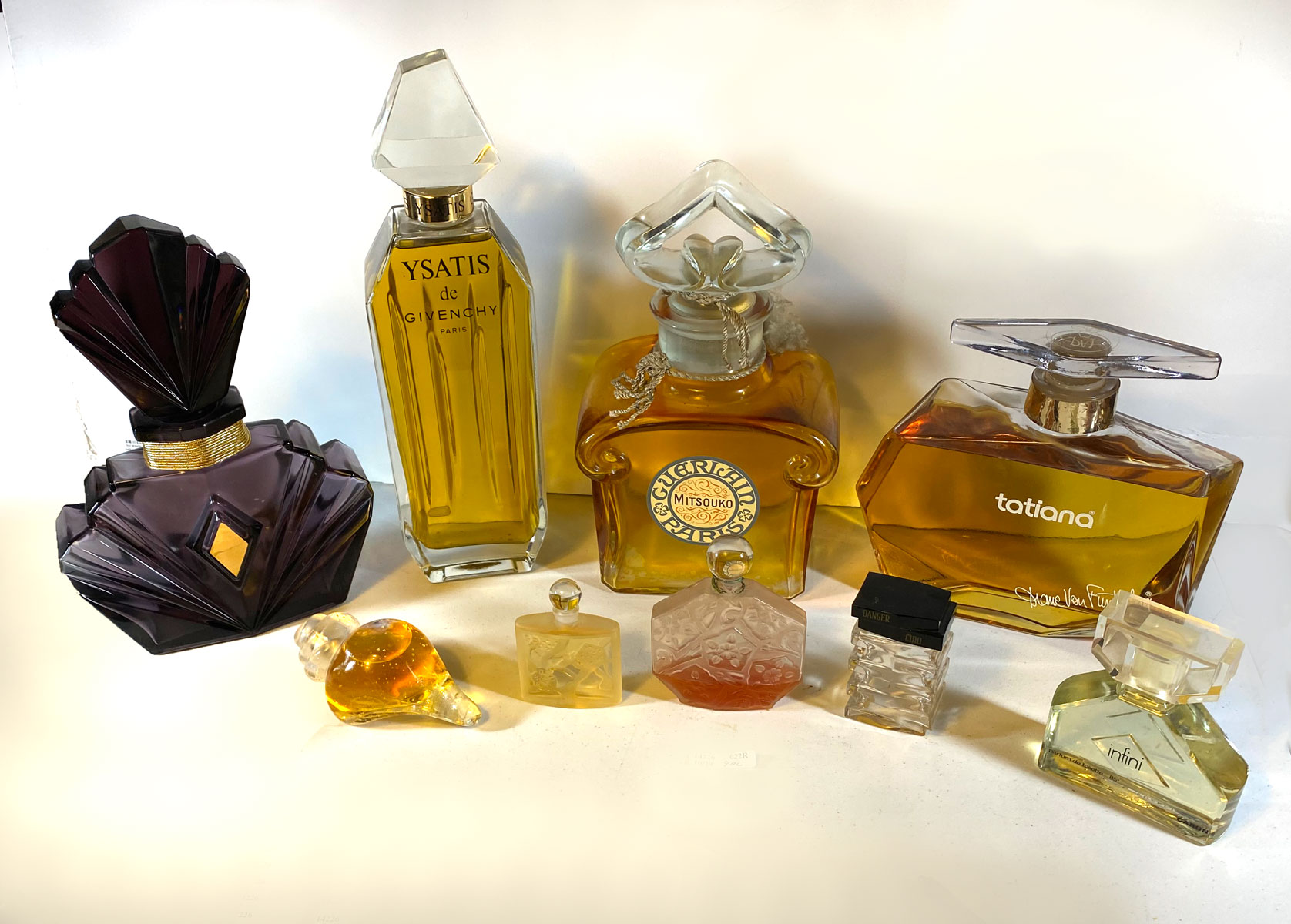 9 PIECE PERFUME BOTTLES: 1)