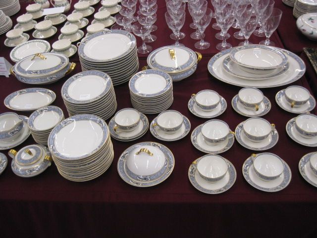 92 pc. Theodore Haviland ''Rani''