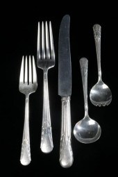 94-PIECE INTERNATIONAL STERLIN