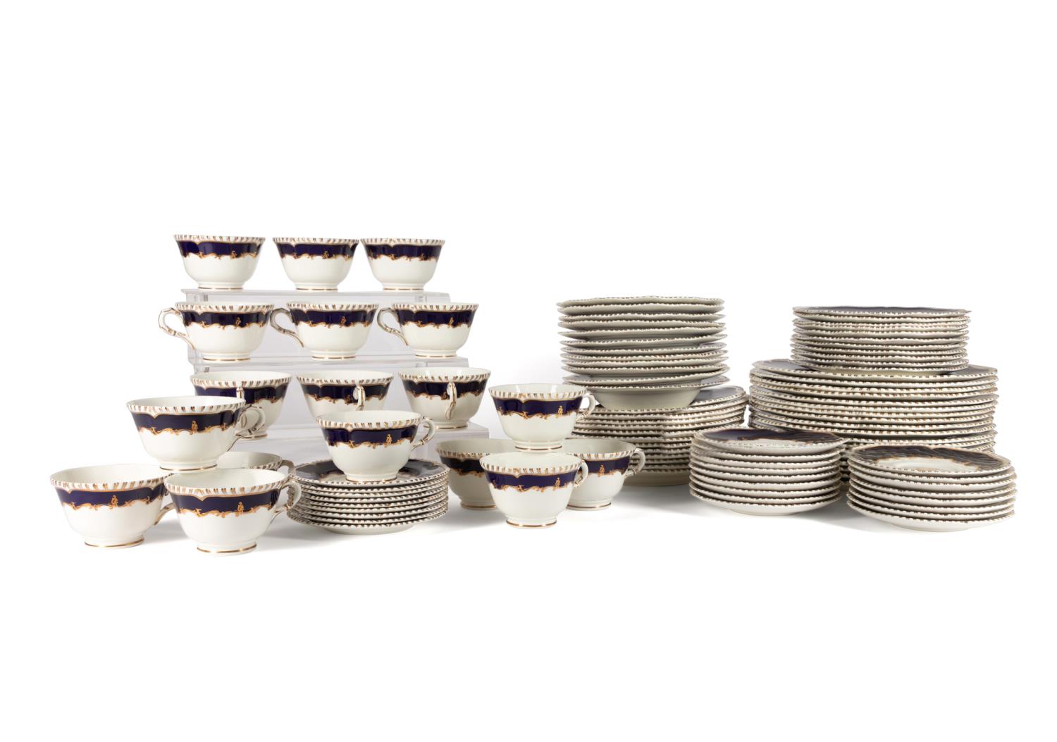 97PC ROYAL WORCESTER BLUE