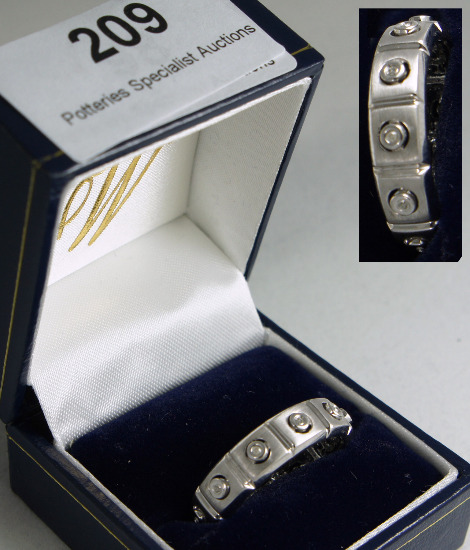 9ct White Gold Gents Diamond
