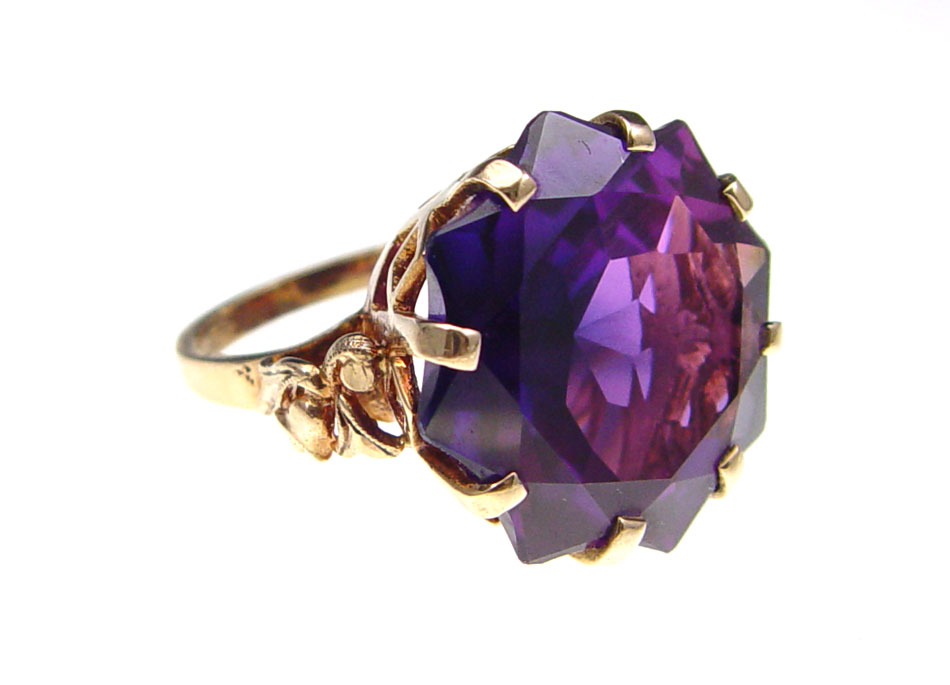 9K SYNTHETIC ''ALEXANDRITE''
