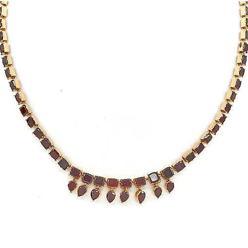 9K YELLOW GOLD & GARNET VICTORIAN