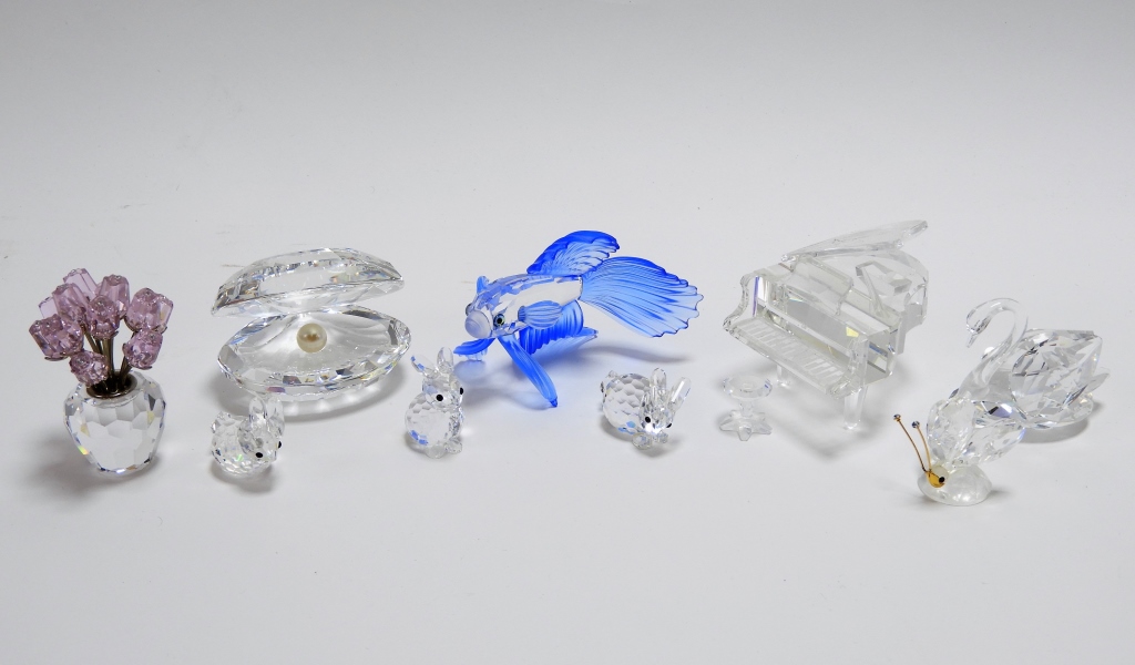 9PC SWAROVSKI ANIMALS & FIGURE