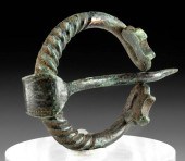 9TH C. VIKING BRONZE BROOCH W/