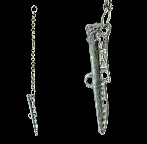 9TH C. VIKING BRONZE CHAPE OR
