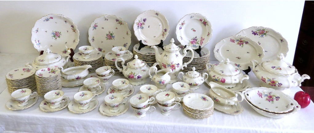 A 120PC SET OF ROSENTHAL R207 