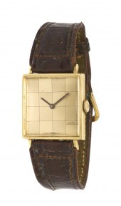 A 14 Karat Yellow Gold Wristwa
