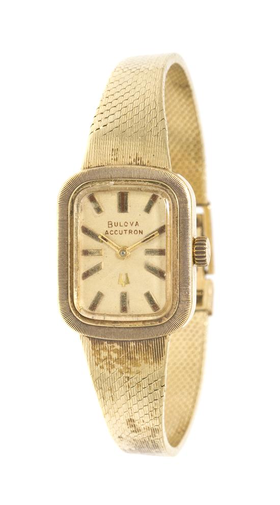 A 14 Karat Yellow Gold Wristwatch