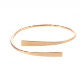 A 14K FREEFORM BYPASS BANGLE B