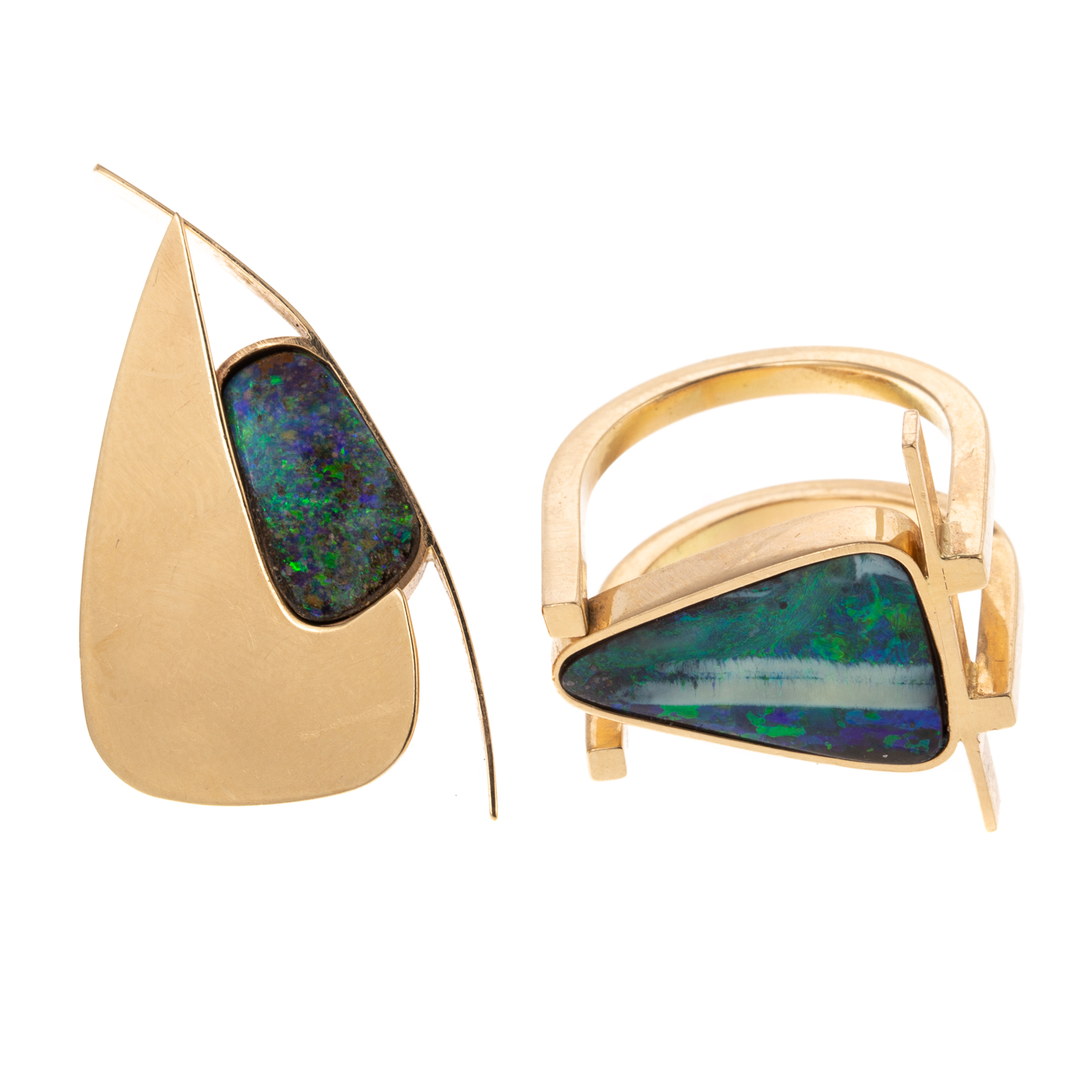 A 14K FREEFORM OPAL RING &