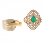 A 14K FREEFORM RING & 10K EMER
