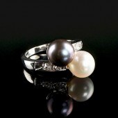 A 14K WHITE GOLD, PEARL, AND D