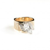 A 14K YELLOW AND WHITE GOLD MA