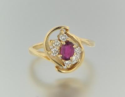 A 14K Yellow Gold Ladies' Ring With