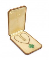A 15 Karat Yellow Gold Seed Pe