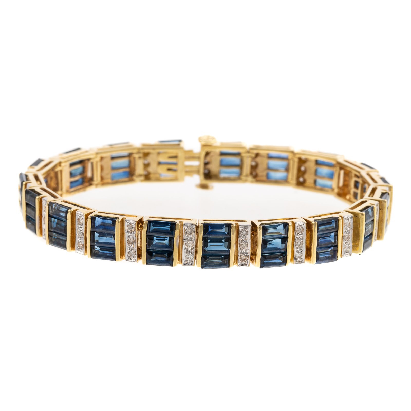 A 15.00 CTW SAPPHIRE & DIAMOND