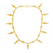 A 15K CLEOPATRA STYLE FRINGE C