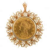A 1907 $10 LIBERTY HEAD EAGLE