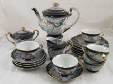 A 1920' s Japanese tea service