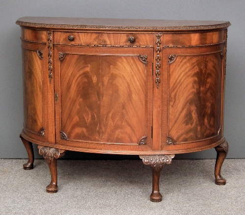 A 1920s figured mahogany