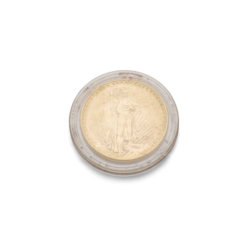 A 1924 GOLD $20 COIN EF