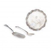 A 1930S SALVER Barker Brothers