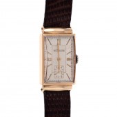 A 1940S LECOULTRE TANK WRIST W