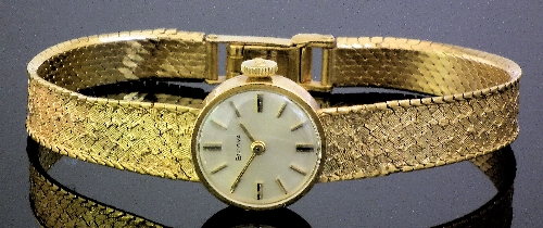 A 1960s lady's Bulova wristwatch in