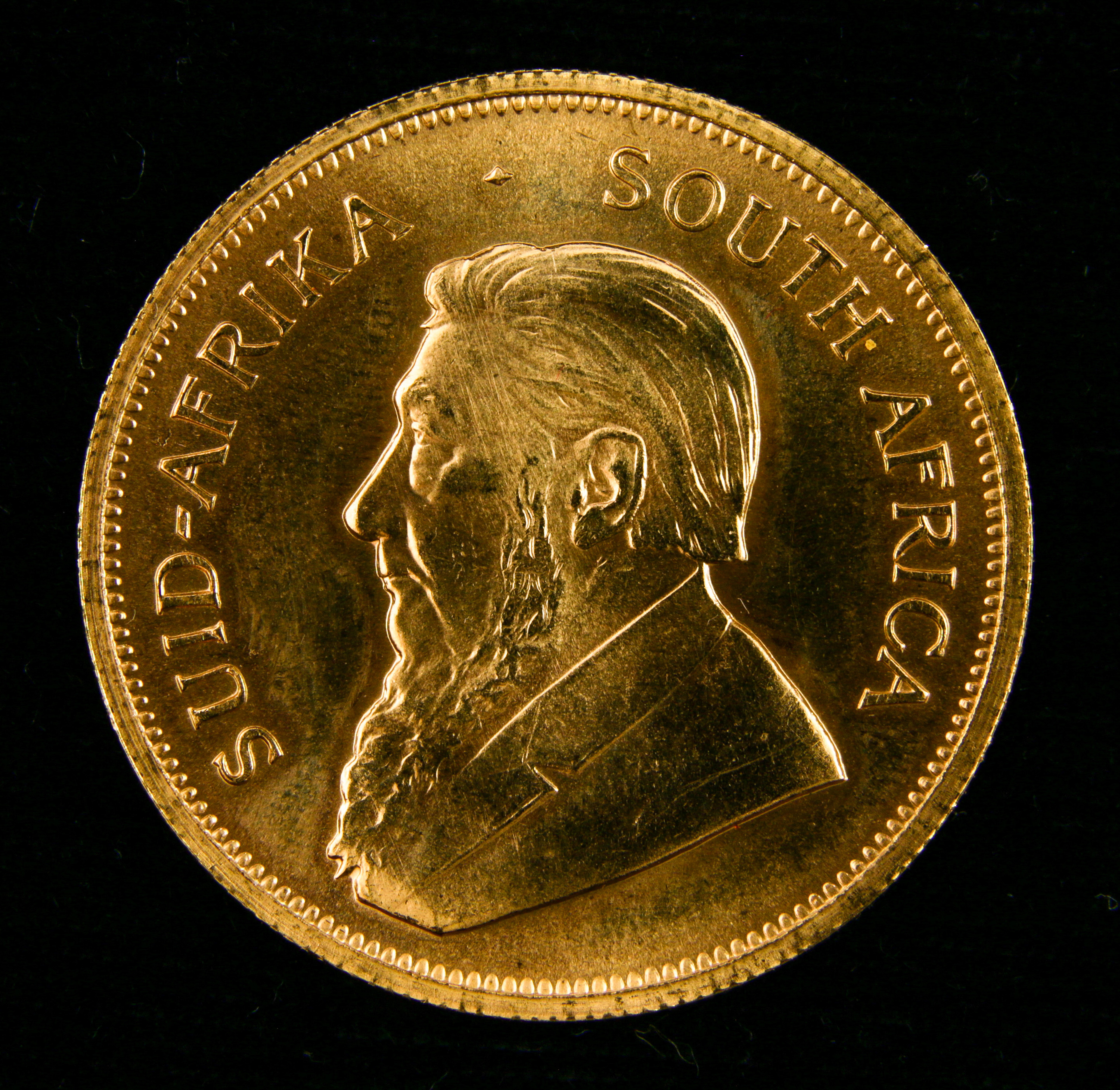 A 1977 SOUTH AFRICAN KRUGERRAND 1OZ
