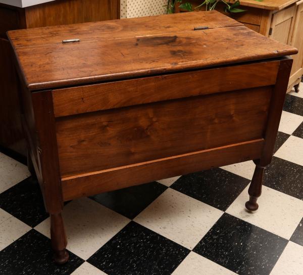 A 19TH C AMERICAN CHERRY FLOUR
