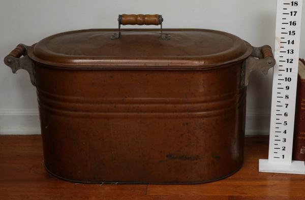A 19TH C. AMERICAN COPPER BOILER