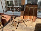 A 19th C. swift with table vis
