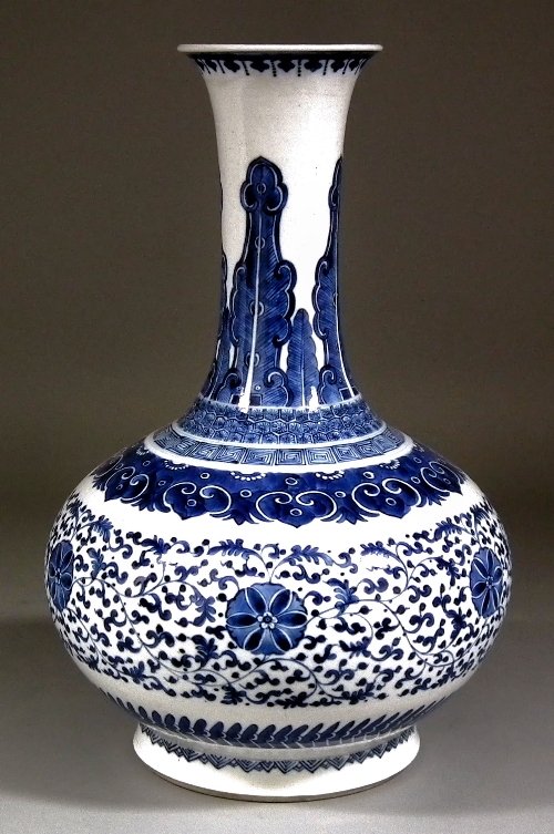 A 19th Century Chinese blue and