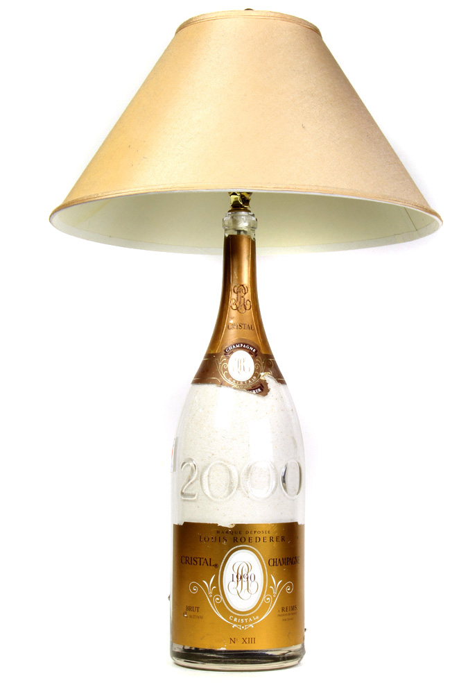 A 2000 LOUIS ROEDERER CRISTAL