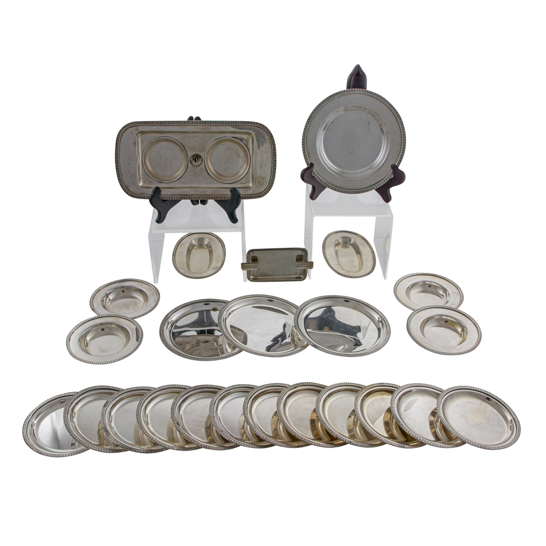 A (24 PC) SUITE OF CONTINENTAL A