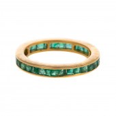 A 2.50 CTW EMERALD ETERNITY BA