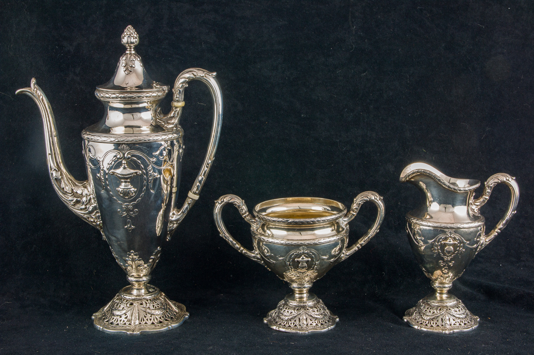 A (3 PC) SHREVE ADAM PATTERN