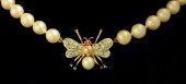 A 400mm single strand pearl ne