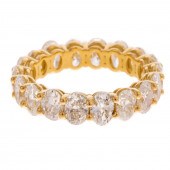 A 5.00 CTW OVAL DIAMOND ETERNI