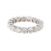 A 5.15 CTW DIAMOND ETERNITY BA