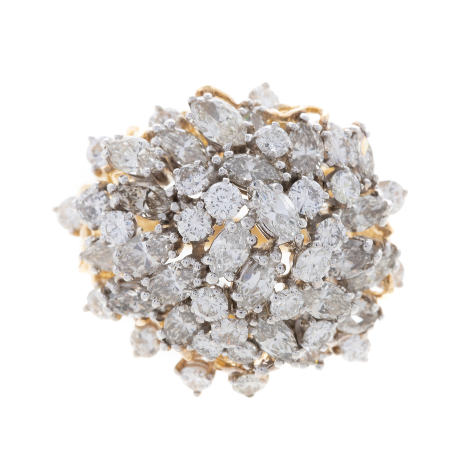A 6.00 CTW DIAMOND RING IN 18K BY