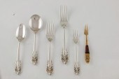 A (77 PC) WALLACE GRAND BAROQU