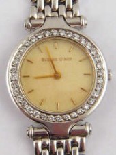 A 9 carat white gold lady's br